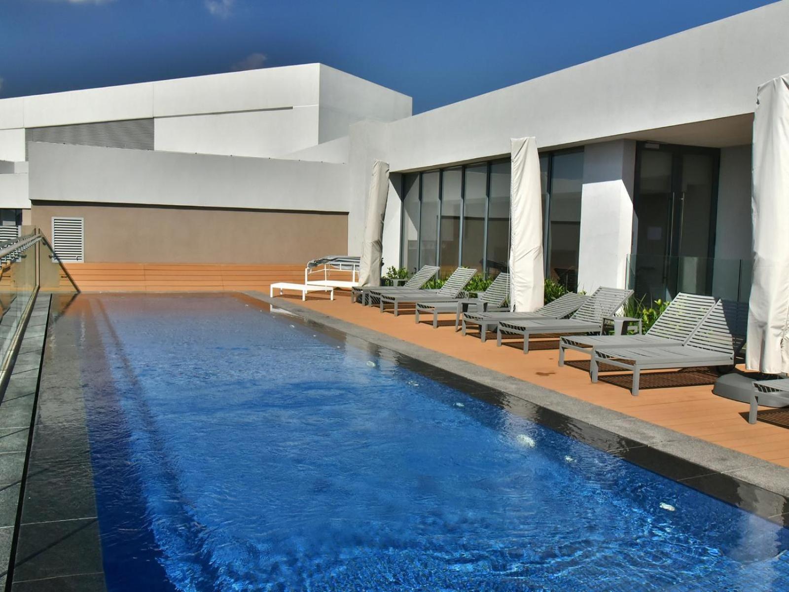 Menlyn Maine Luxury Rentals Pretoria-Noord Exterior foto
